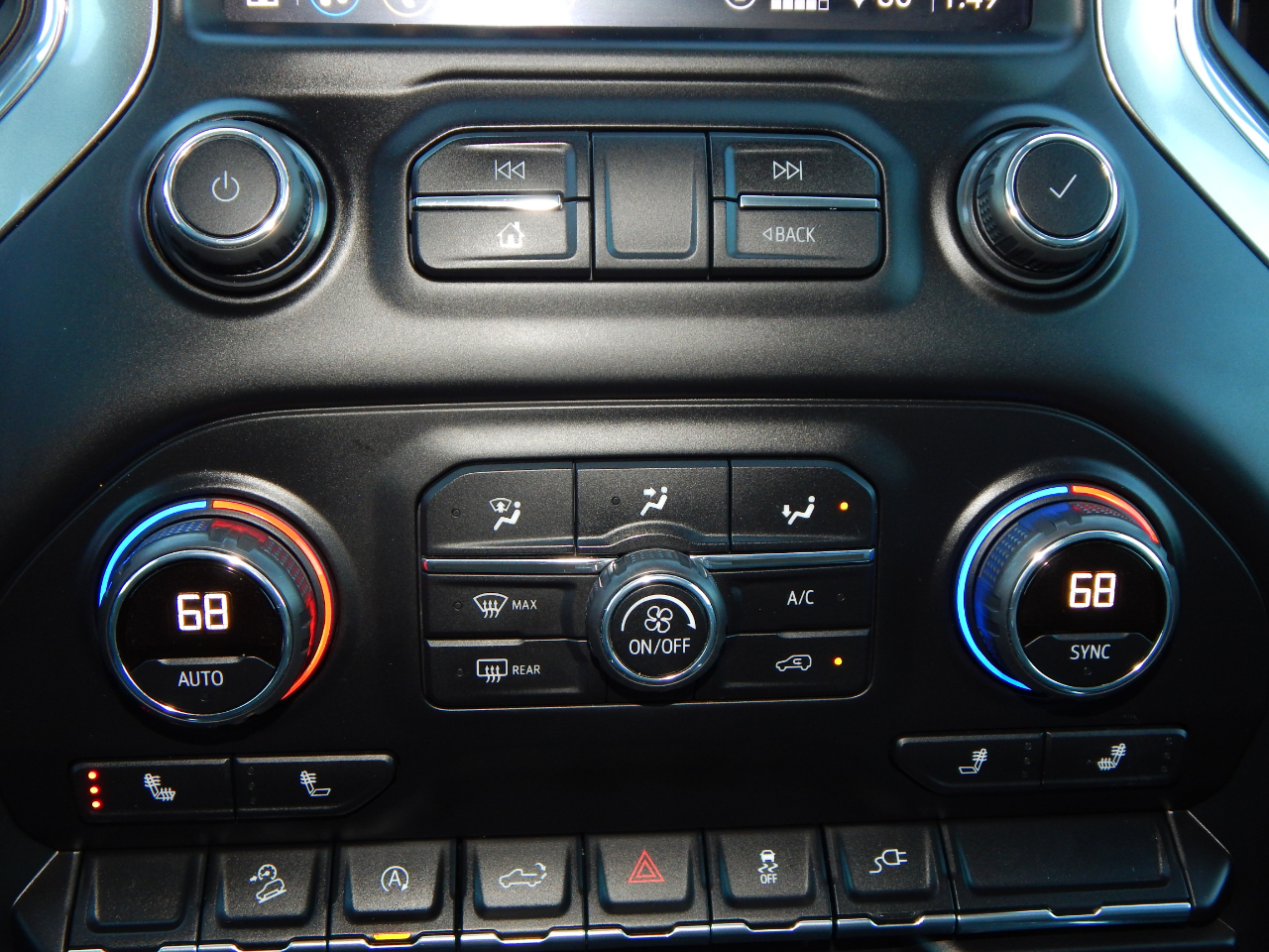 Chevrolet Silverado 1500 4WD Crew Cab 147" RST 2020