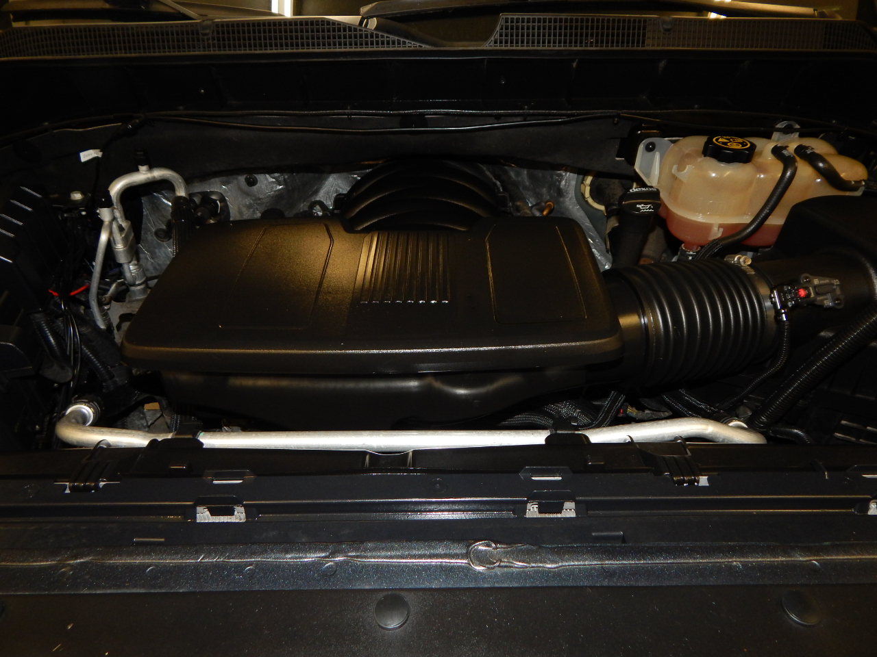 Chevrolet Silverado 1500 4WD Crew Cab 147" RST 2020