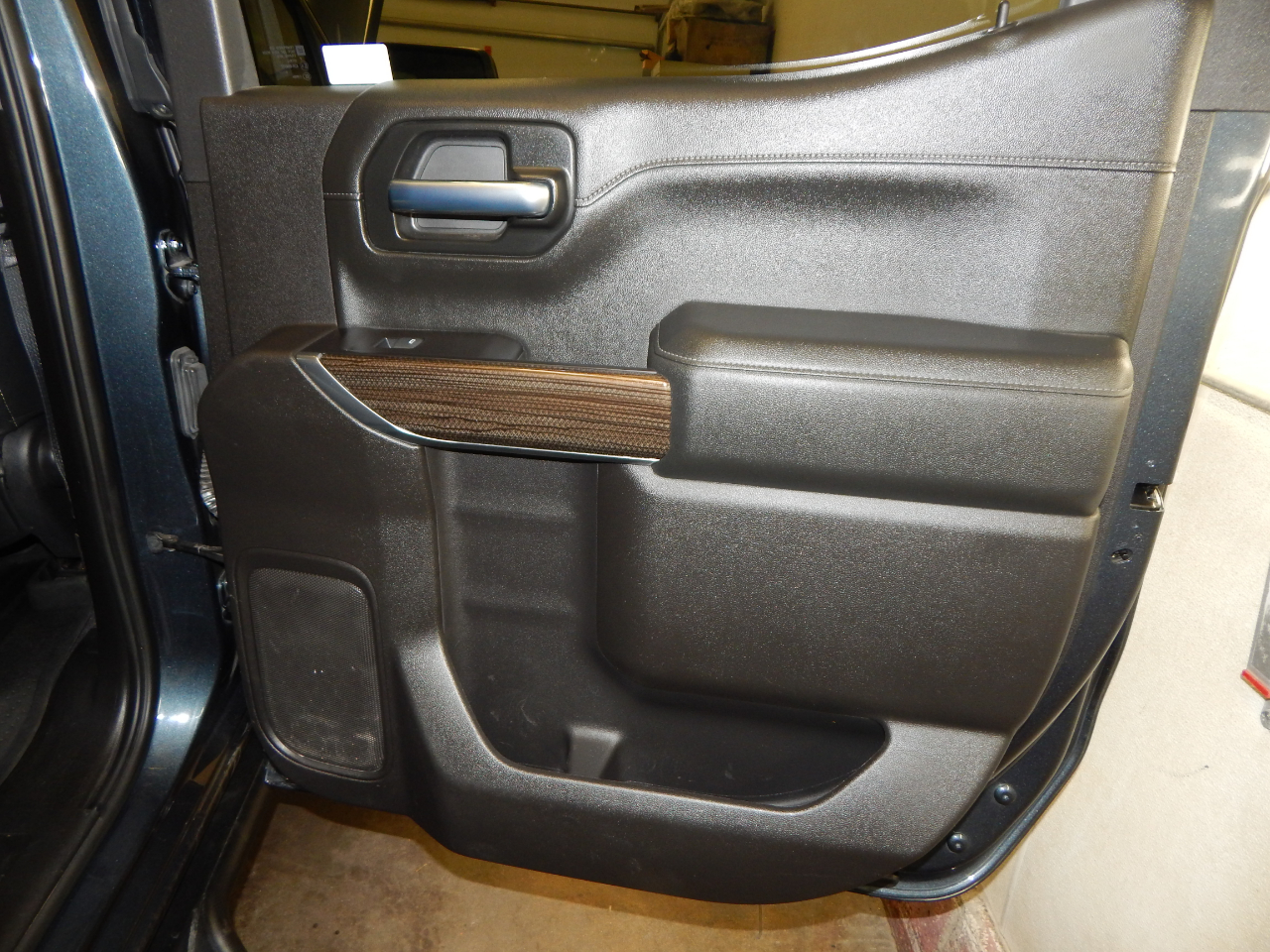 Chevrolet Silverado 1500 4WD Crew Cab 147" RST 2020