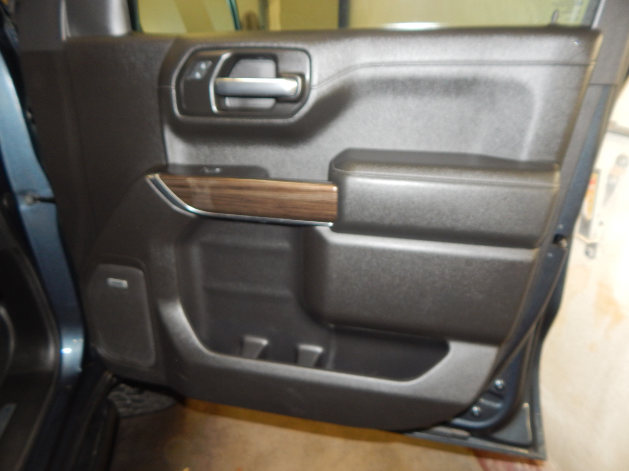 Chevrolet Silverado 1500 4WD Crew Cab 147" RST 2020