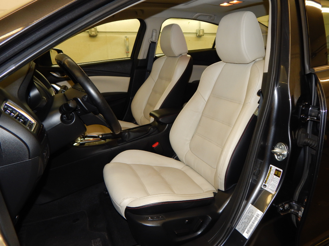 2014 Mazda Mazda6 Grand Touring photo 4