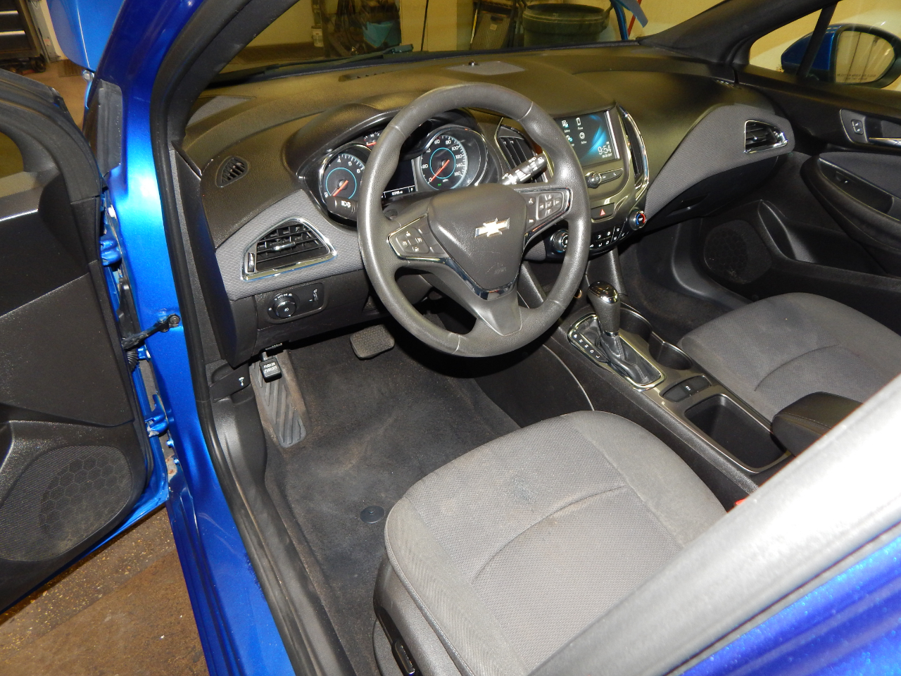 Chevrolet Cruze 4dr HB 1.4L LT w/1SD 2018