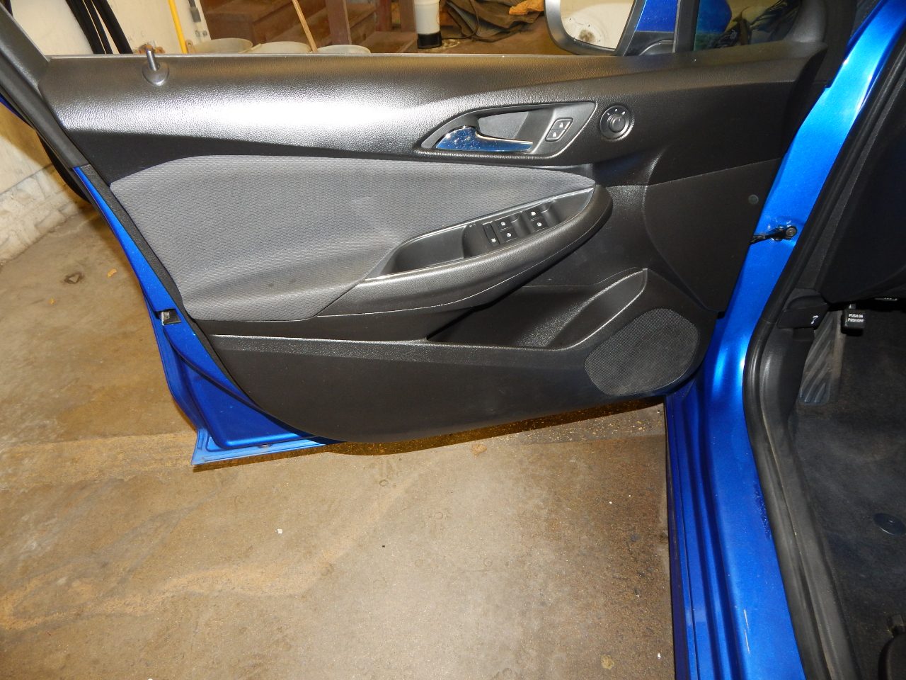 Chevrolet Cruze 4dr HB 1.4L LT w/1SD 2018