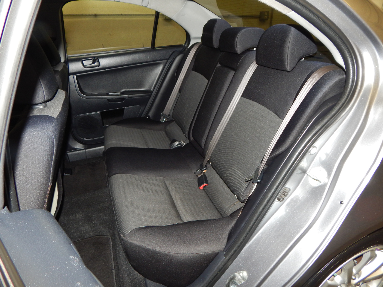 Mitsubishi Lancer 4dr Sdn CVT SE AWD 2012