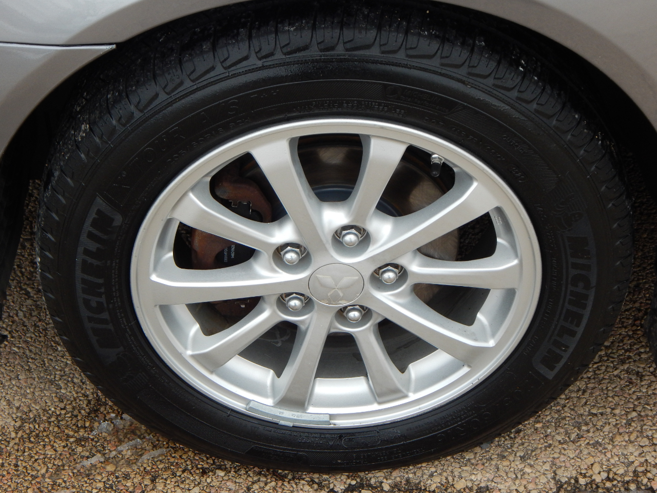 Mitsubishi Lancer 4dr Sdn CVT SE AWD 2012