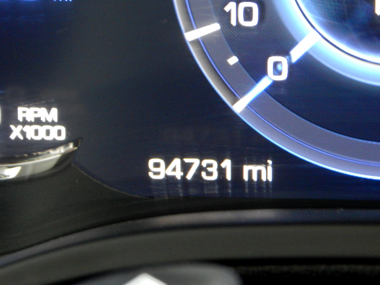 Cadillac Escalade ESV 4WD 4dr Luxury 2018