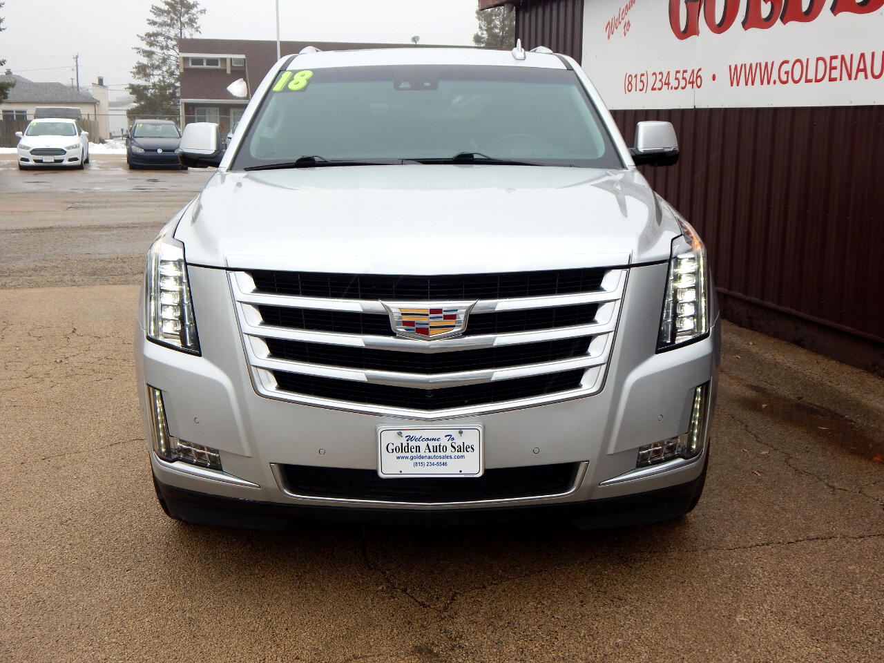 Cadillac Escalade ESV 4WD 4dr Luxury 2018