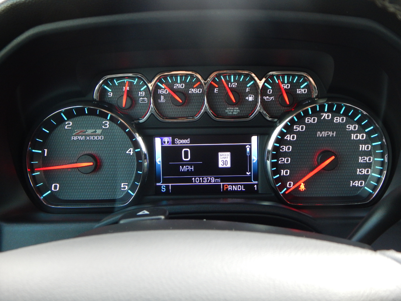 Chevrolet Silverado 2500HD 4WD Crew Cab 167" LTZ 2017