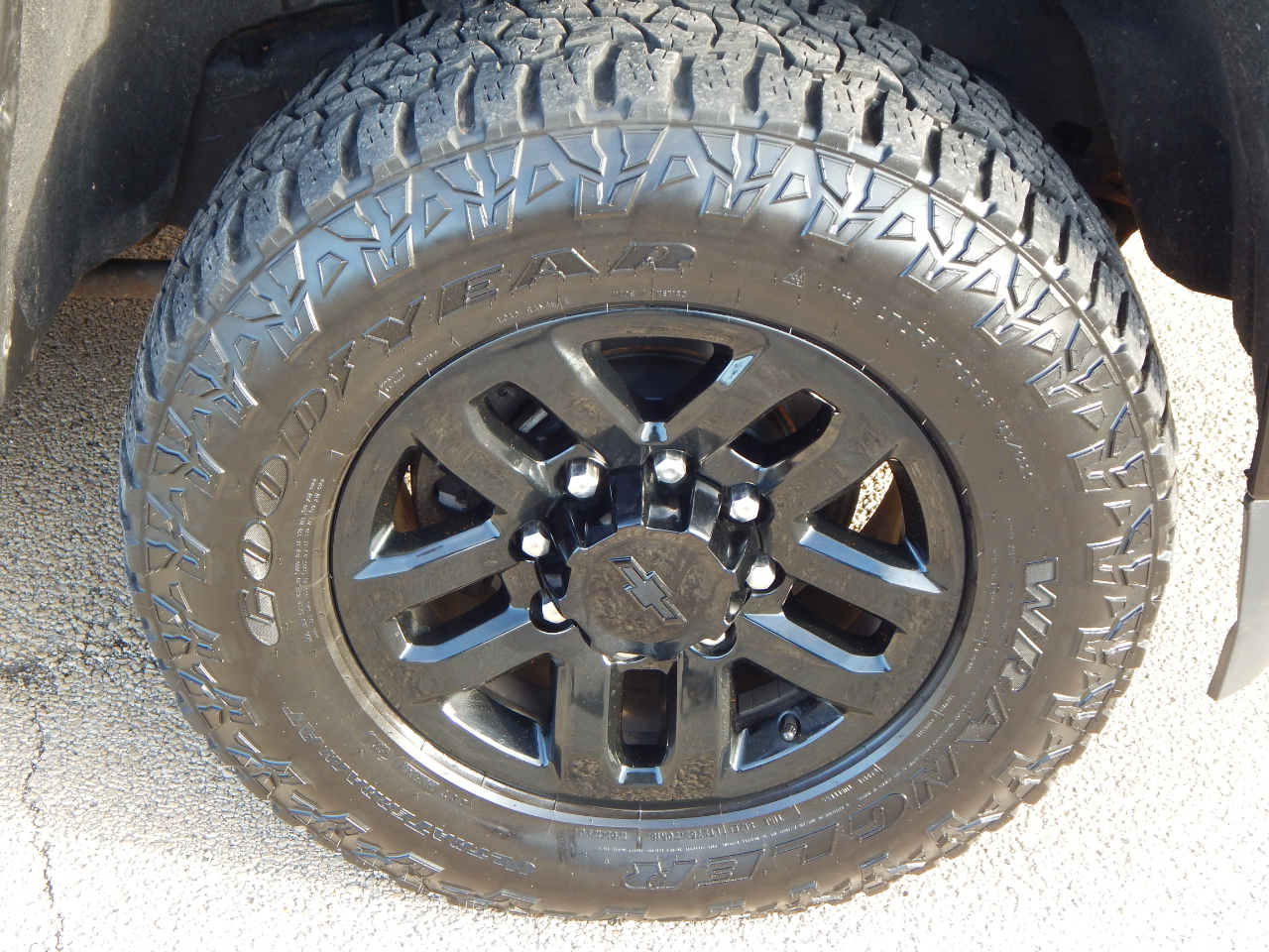 Chevrolet Silverado 2500HD 4WD Crew Cab 167" LTZ 2017