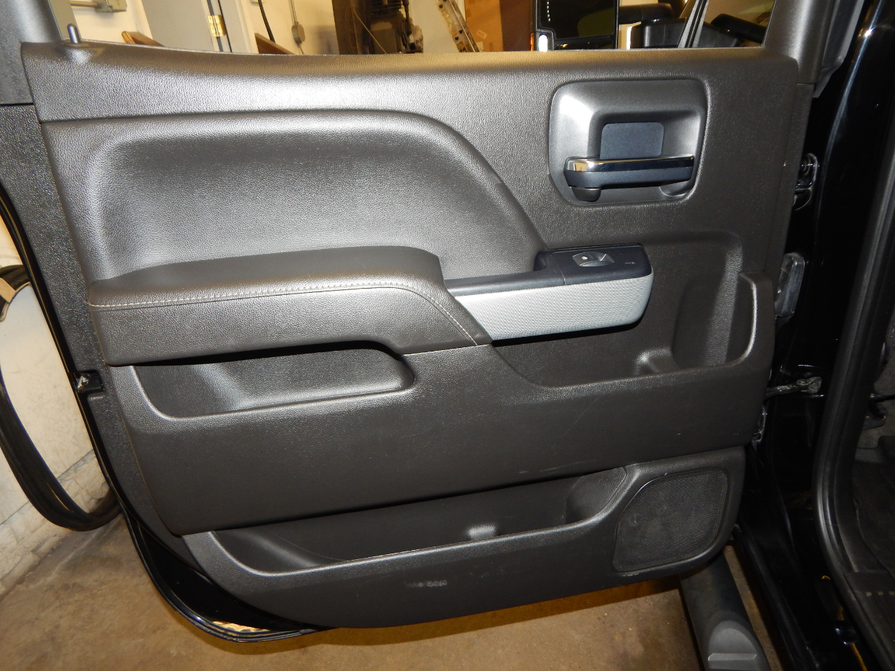 Chevrolet Silverado 2500HD 4WD Crew Cab 167" LTZ 2017