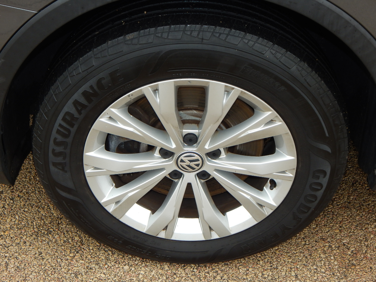 Volkswagen Tiguan 2.0T SE FWD 2018