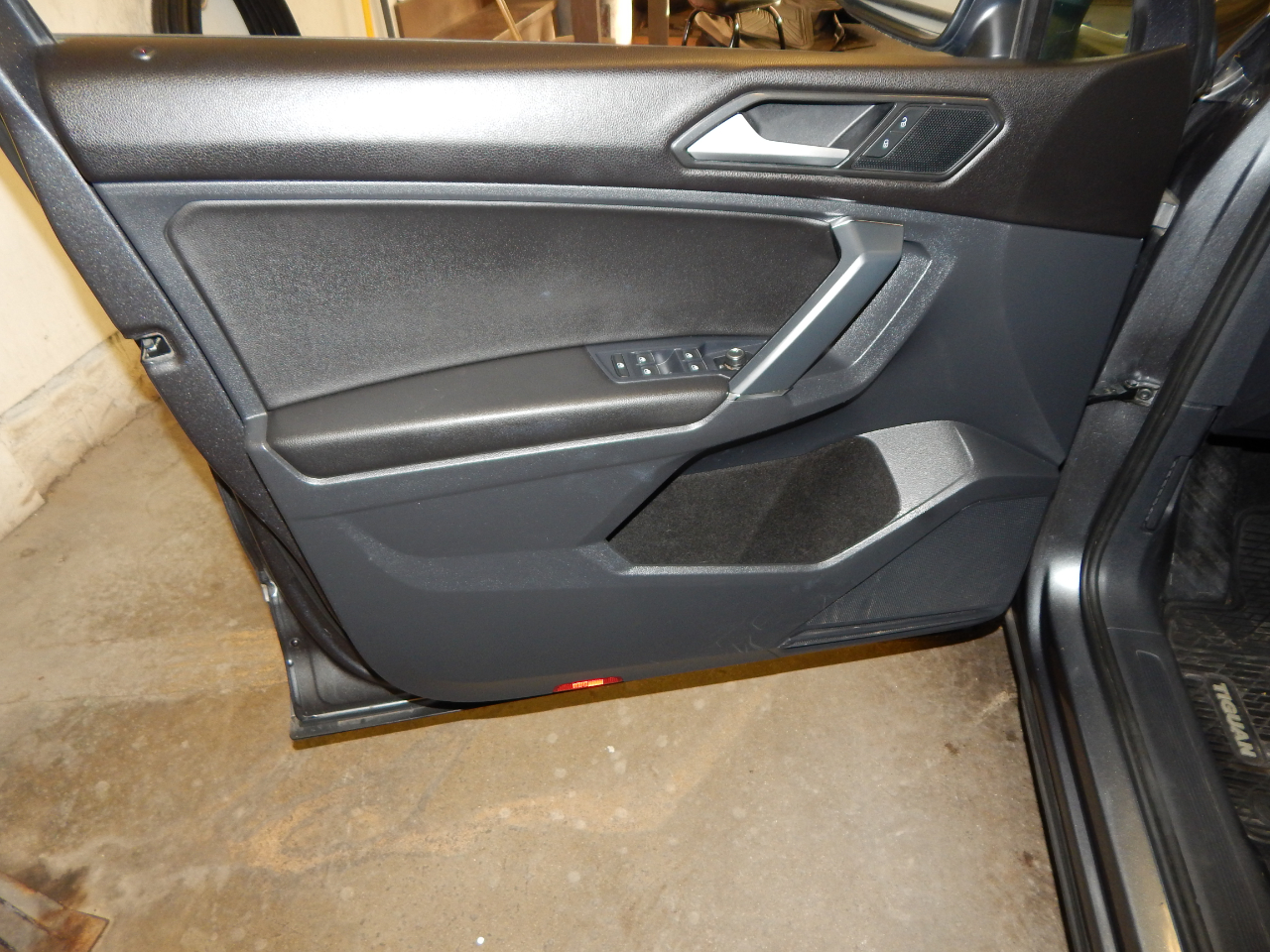 Volkswagen Tiguan 2.0T SE FWD 2018