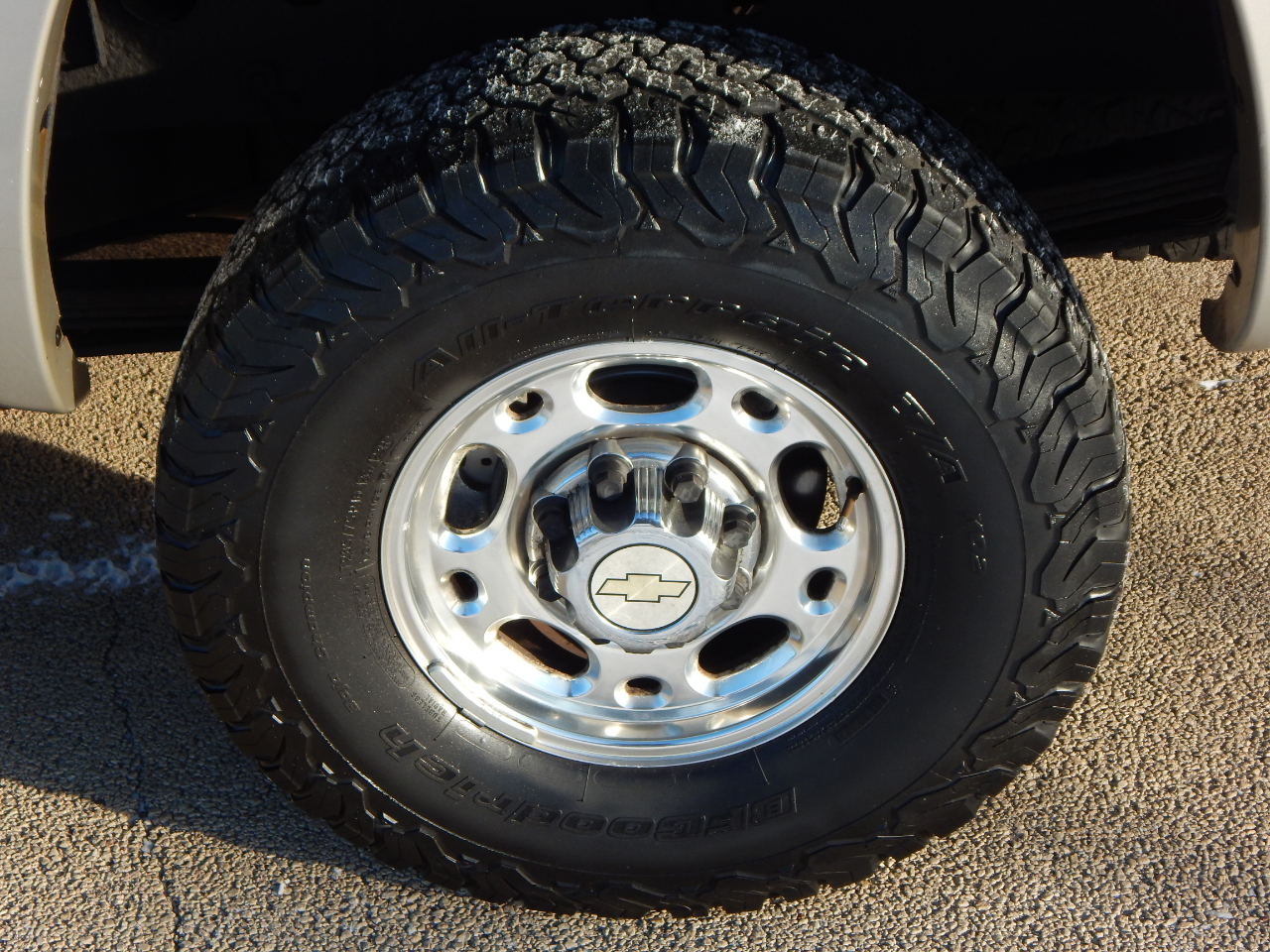 Chevrolet Silverado 2500HD Crew Cab 153" WB 4WD LT 2005