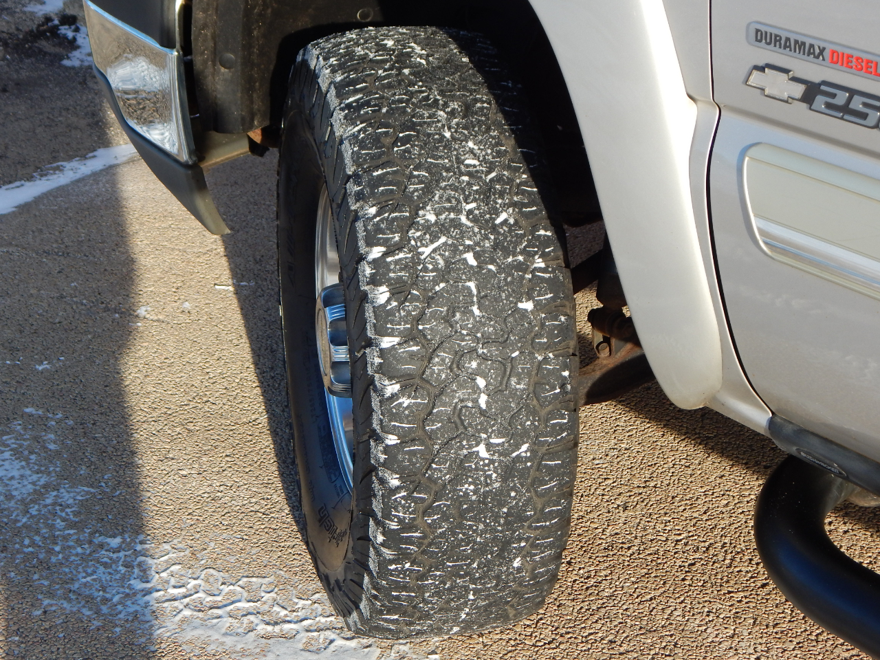 Chevrolet Silverado 2500HD Crew Cab 153" WB 4WD LT 2005