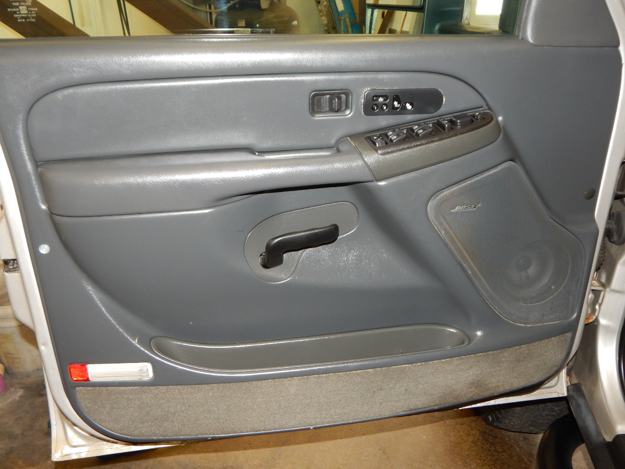 Chevrolet Silverado 2500HD Crew Cab 153" WB 4WD LT 2005