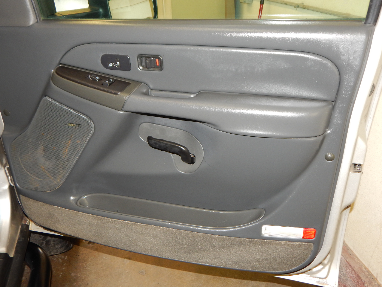 Chevrolet Silverado 2500HD Crew Cab 153" WB 4WD LT 2005