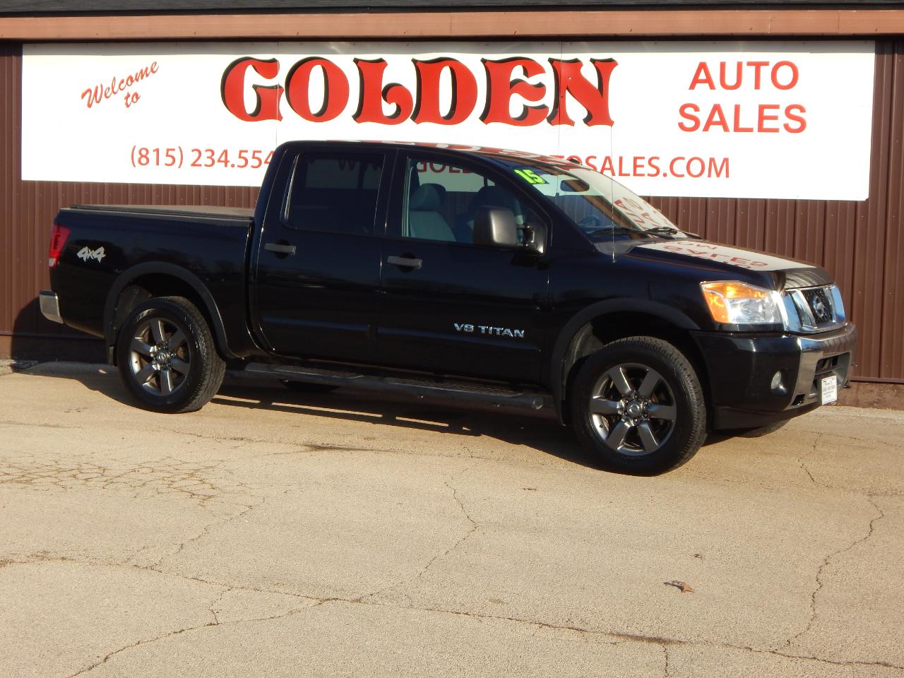 Nissan Titan 4WD Crew Cab SWB SV 2015
