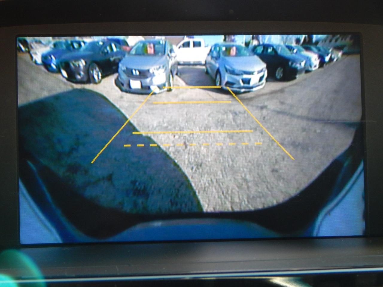 Honda Pilot 2WD 4dr Touring w/RES & Navi 2013