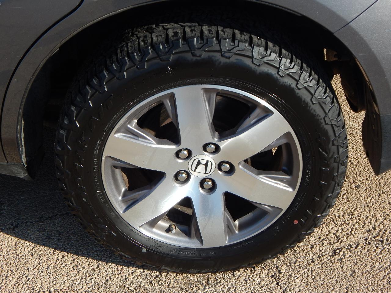 Honda Pilot 2WD 4dr Touring w/RES & Navi 2013