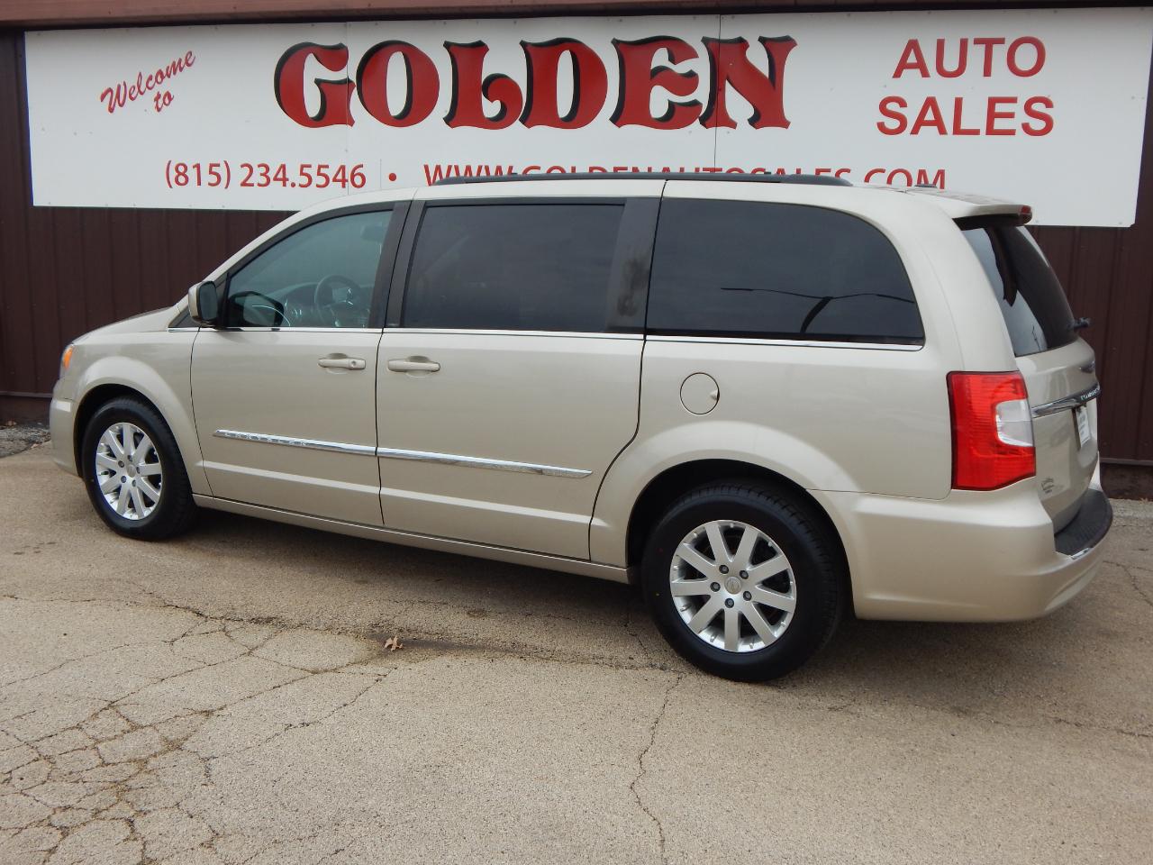 Chrysler Town & Country 4dr Wgn Touring 2013