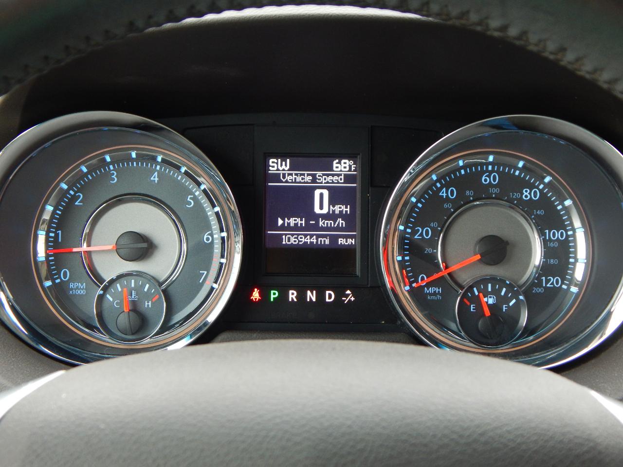 Chrysler Town & Country 4dr Wgn Touring 2013