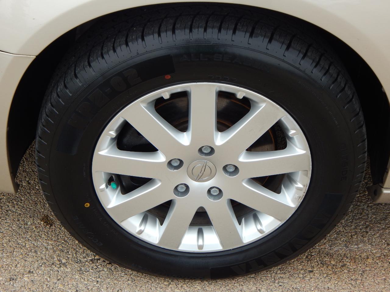 Chrysler Town & Country 4dr Wgn Touring 2013