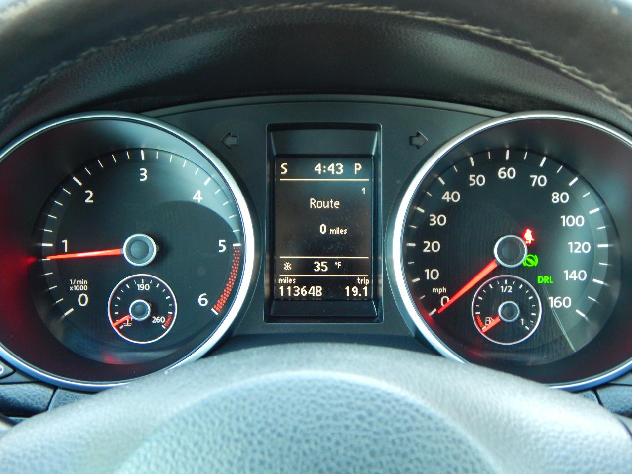 Volkswagen Jetta SportWagen 4dr DSG TDI 2011