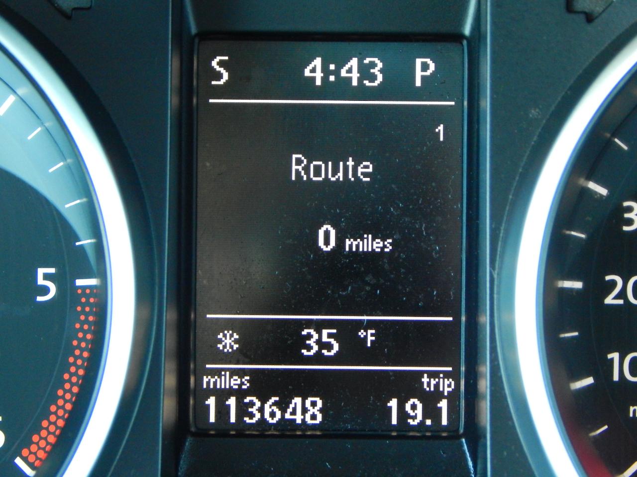 Volkswagen Jetta SportWagen 4dr DSG TDI 2011