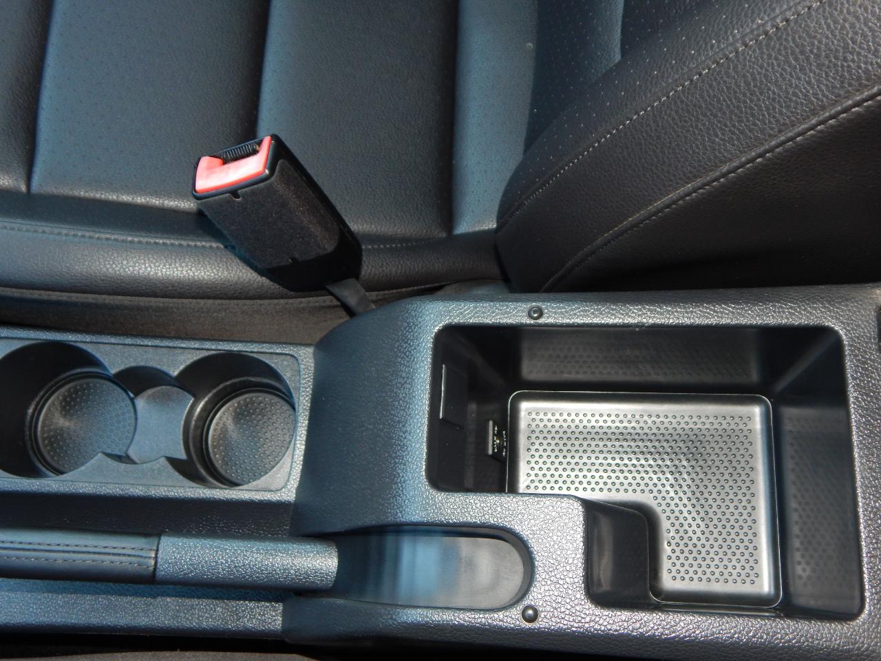 Volkswagen Jetta SportWagen 4dr DSG TDI 2011