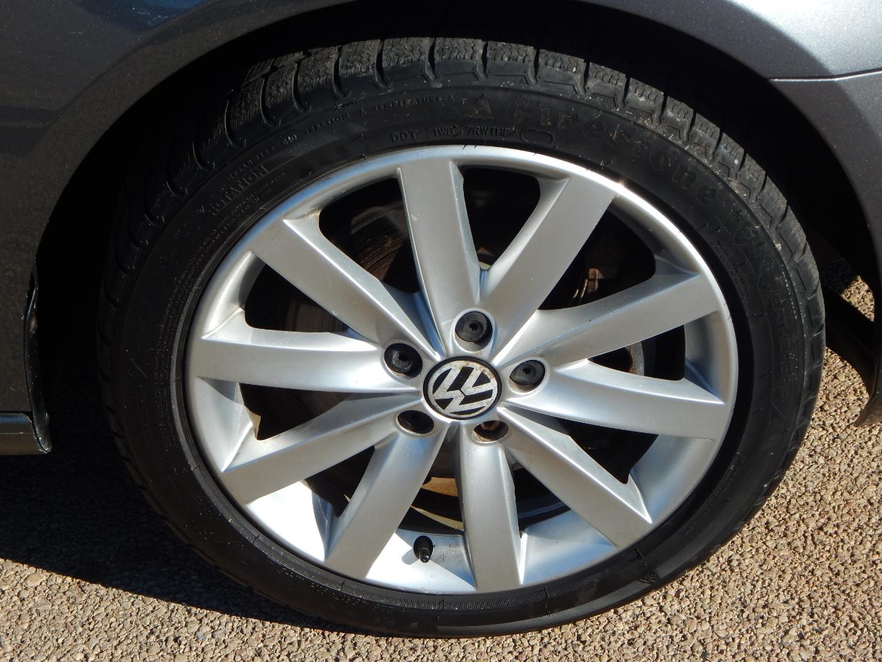 Volkswagen Jetta SportWagen 4dr DSG TDI 2011