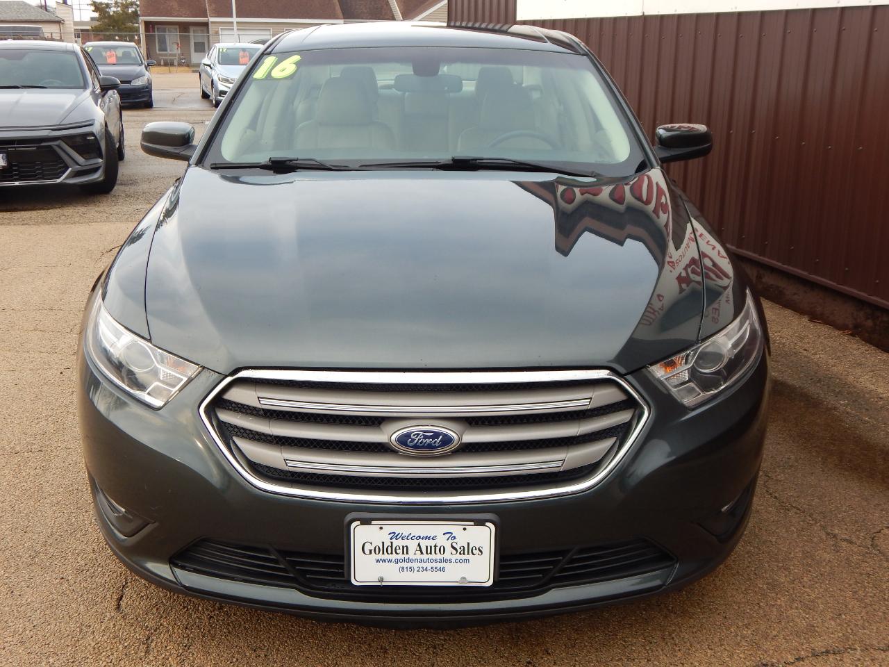 Ford Taurus 4dr Sdn SEL FWD 2016