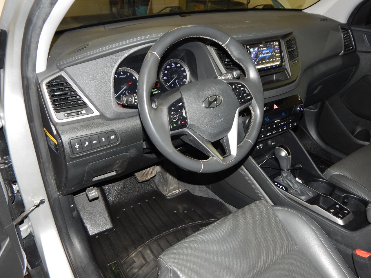 Hyundai Tucson AWD 4dr Limited 2016