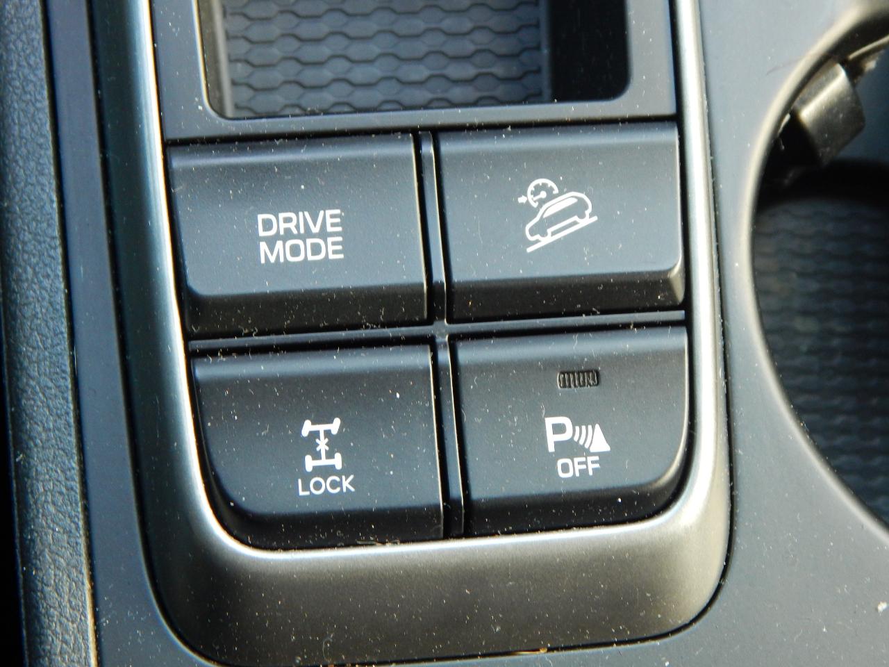 Hyundai Tucson AWD 4dr Limited 2016