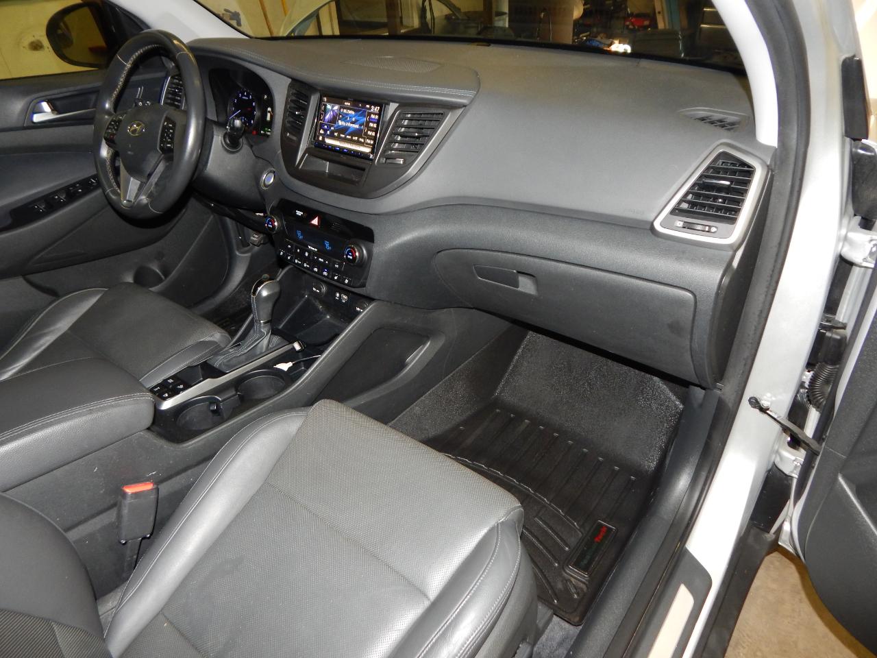 Hyundai Tucson AWD 4dr Limited 2016