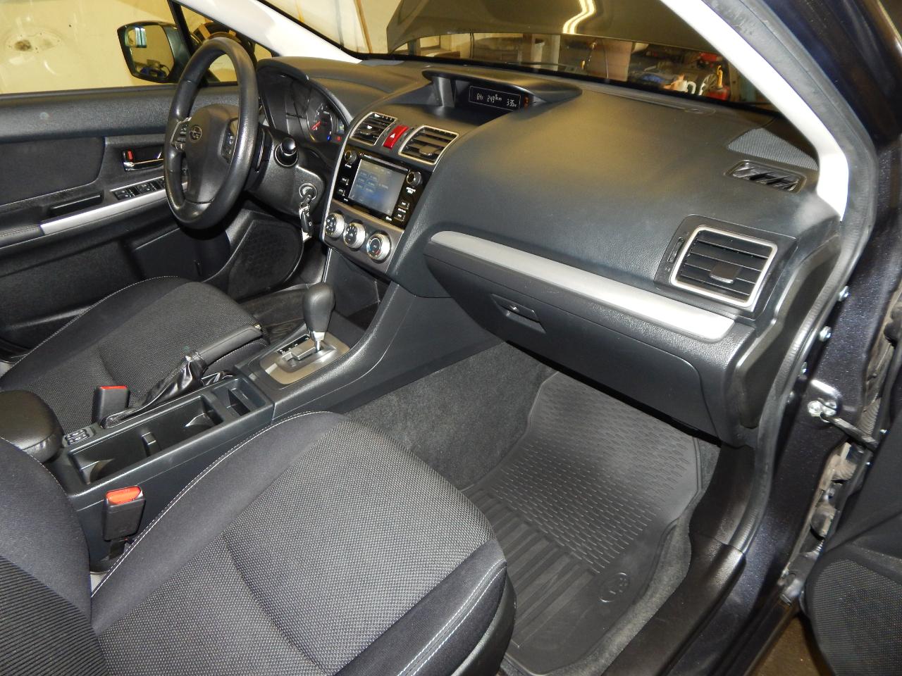 Subaru XV Crosstrek 5dr CVT 2.0i Premium 2015