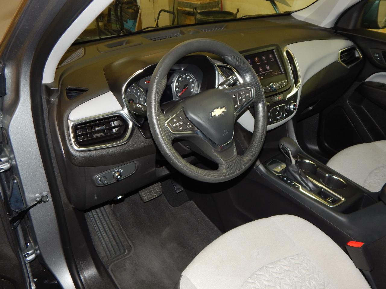 Chevrolet Equinox FWD 4dr LS w/1LS 2024