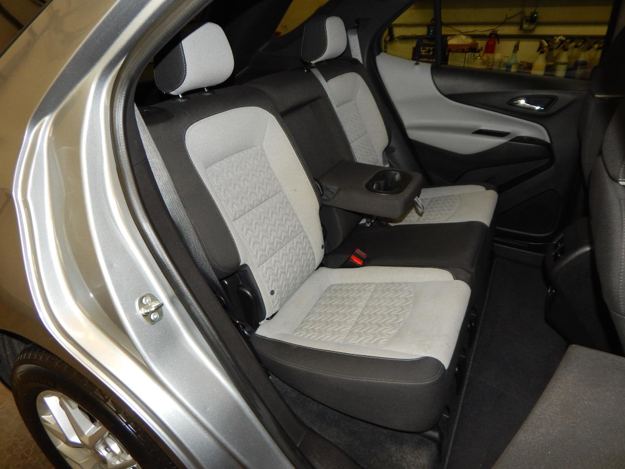 Chevrolet Equinox FWD 4dr LS w/1LS 2024