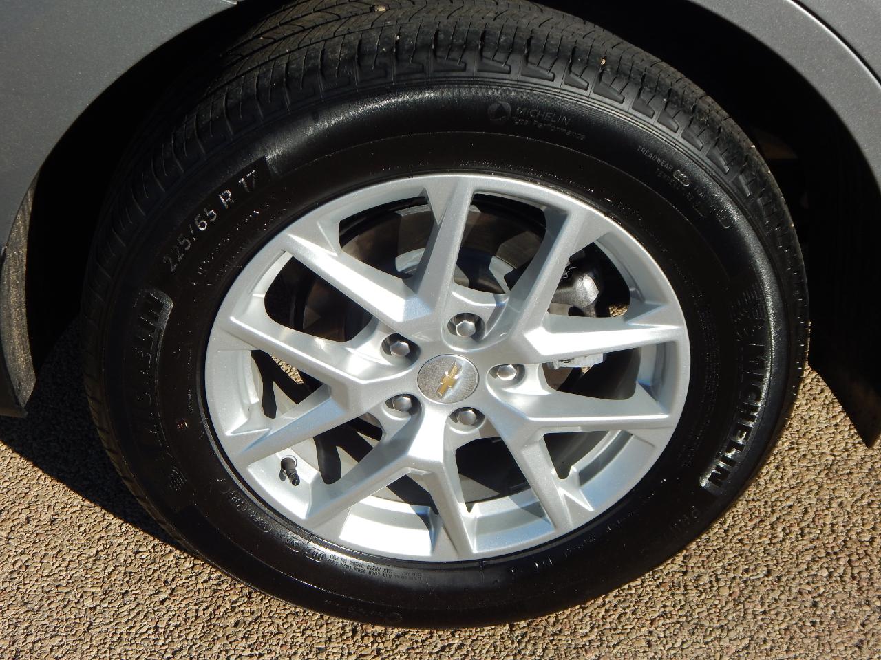 Chevrolet Equinox FWD 4dr LS w/1LS 2024