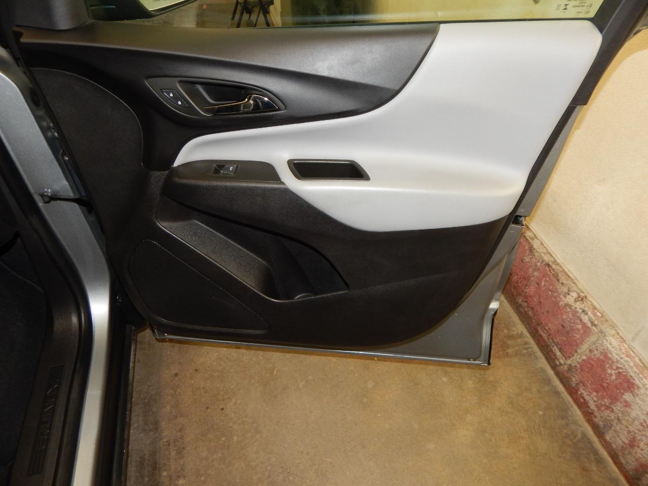 Chevrolet Equinox FWD 4dr LS w/1LS 2024