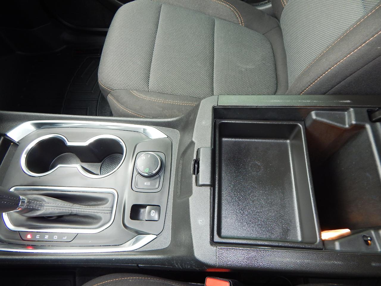 Chevrolet Traverse AWD 4dr LT Cloth w/1LT 2019