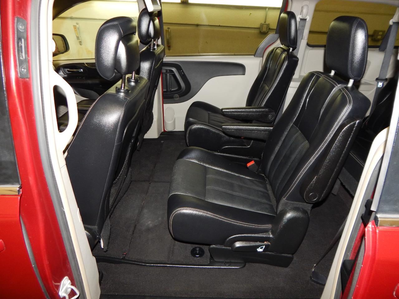 Chrysler Town & Country 4dr Wgn Touring 2015