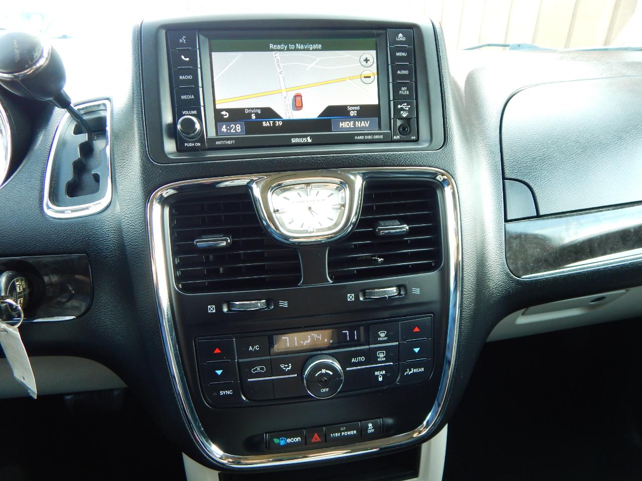 Chrysler Town & Country 4dr Wgn Touring 2015