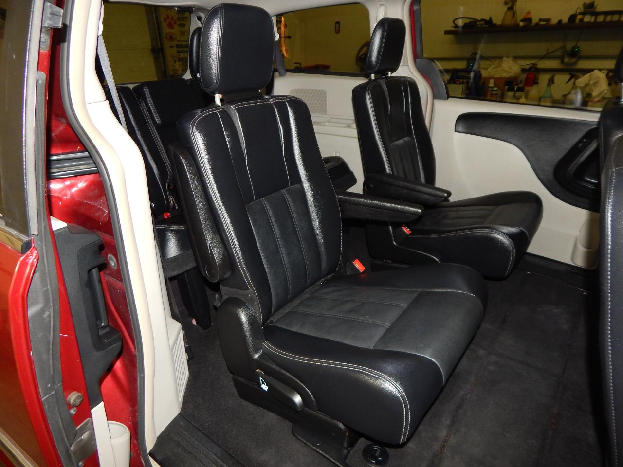 Chrysler Town & Country 4dr Wgn Touring 2015