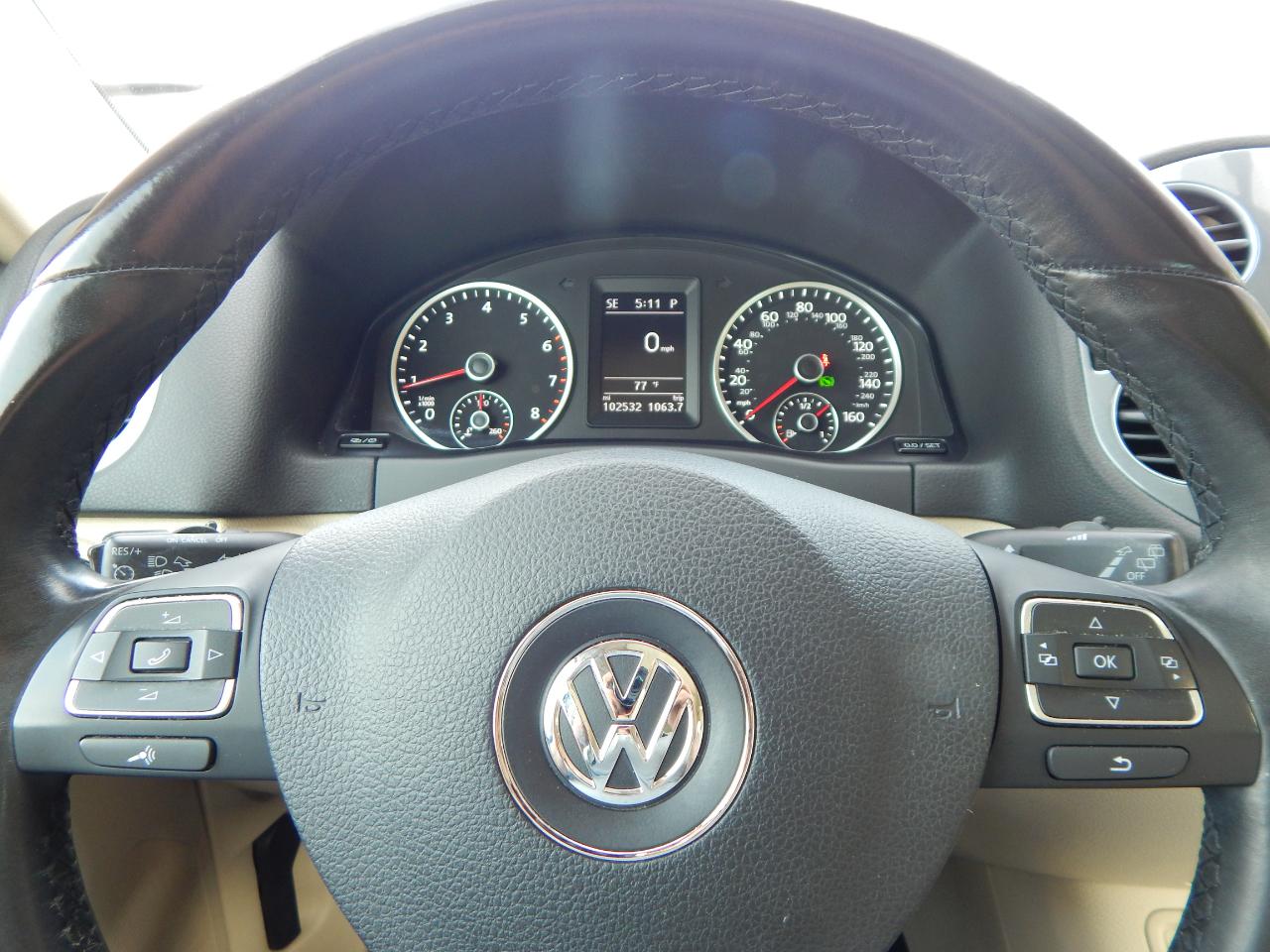 Volkswagen Tiguan 4MOTION 4dr Auto SE 2016