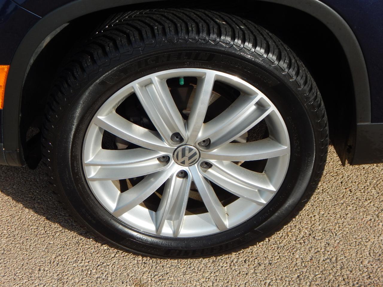 Volkswagen Tiguan 4MOTION 4dr Auto SE 2016