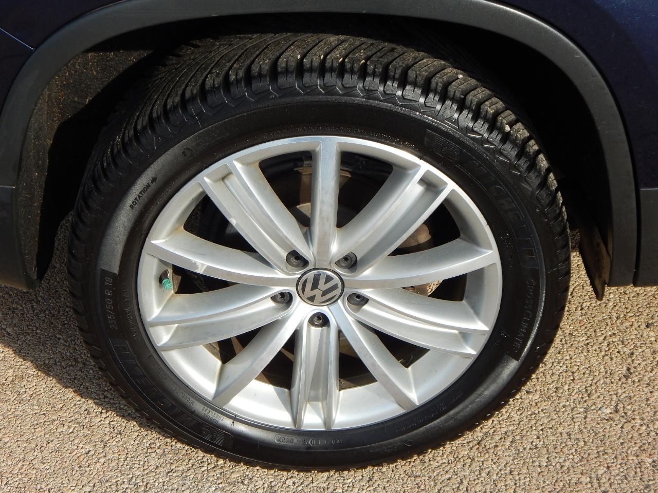 Volkswagen Tiguan 4MOTION 4dr Auto SE 2016