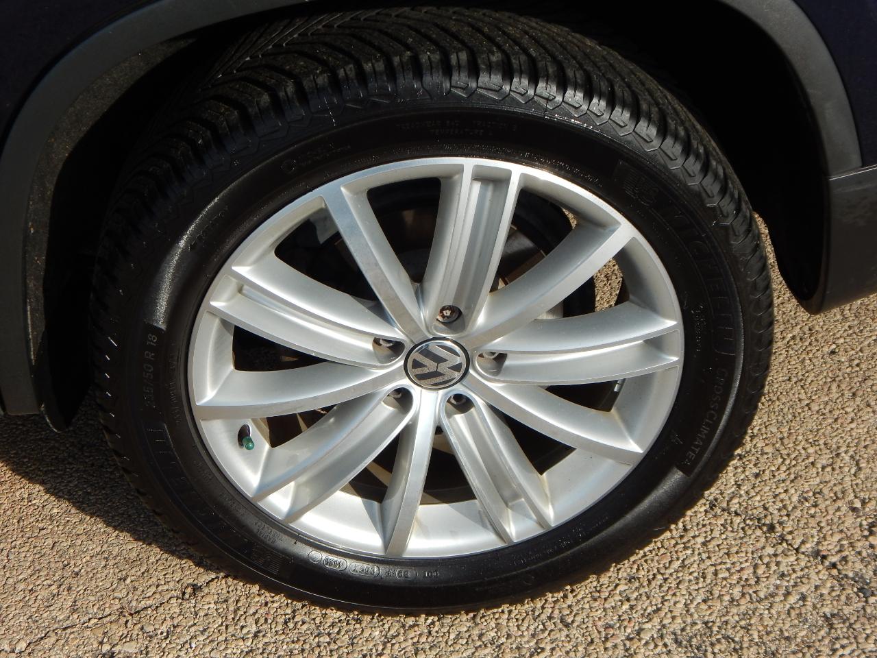 Volkswagen Tiguan 4MOTION 4dr Auto SE 2016