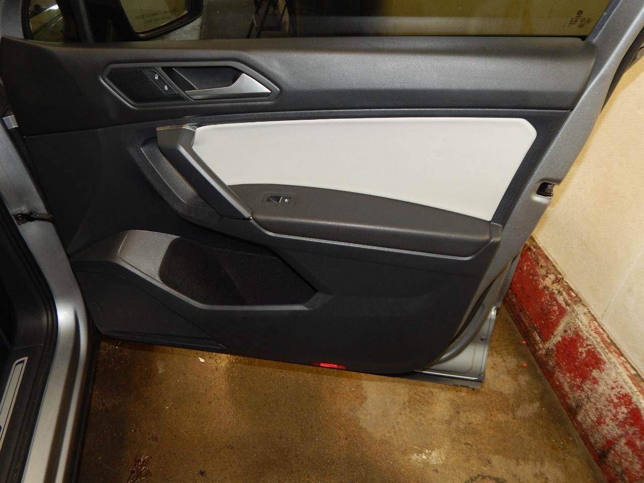 Volkswagen Tiguan 2.0T SEL R-Line Black 4MOTION 2019