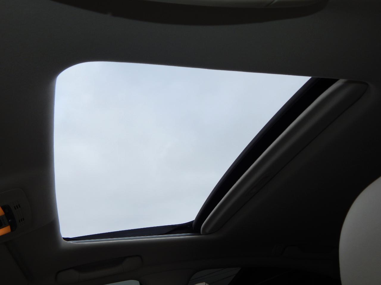 Lexus IS 250 4dr Sport Sdn Auto RWD 2013