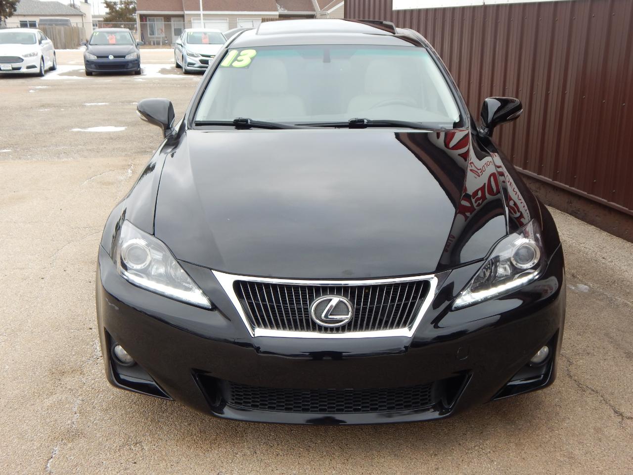 Lexus IS 250 4dr Sport Sdn Auto RWD 2013